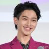横浜流星、子どもへの優しい声＆微笑みに「たまらん」「絶対いいパパ確定」「寄り添い